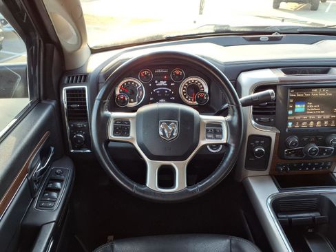 Used 2017 RAM 2500 Laramie image 15