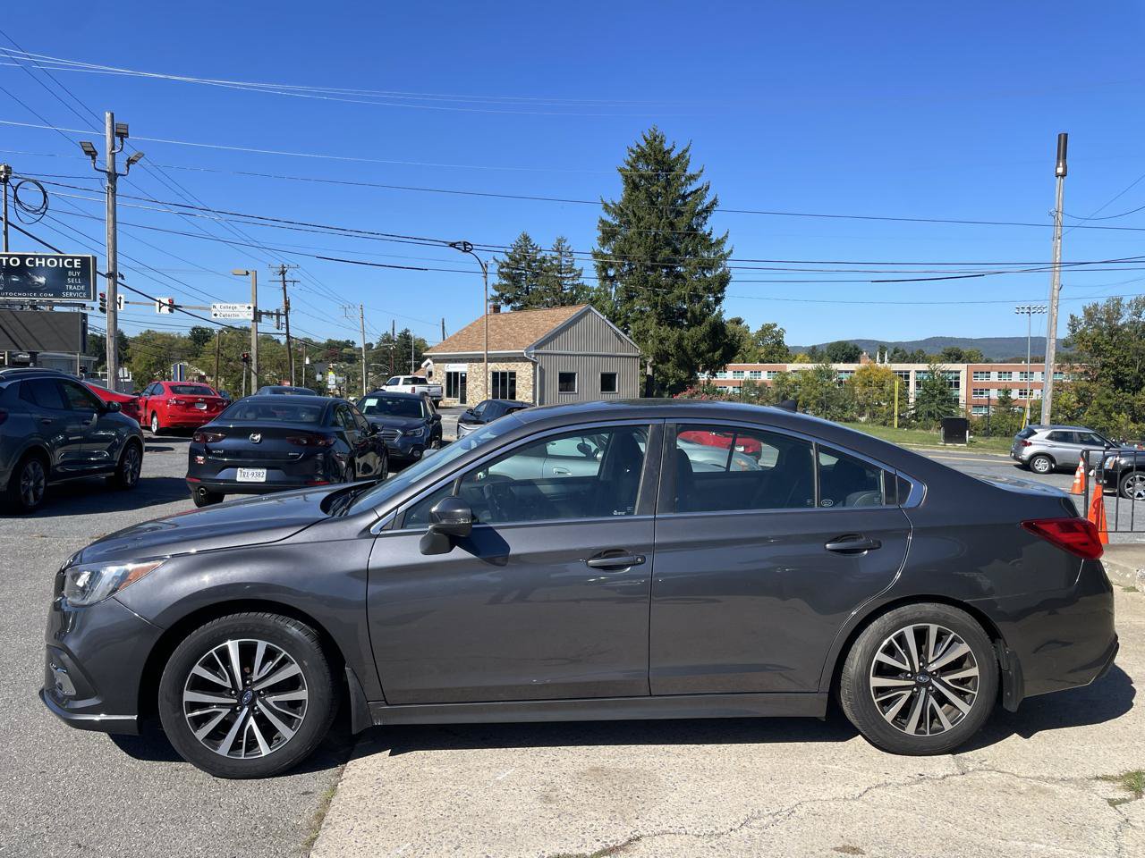 Used 2019 Subaru Legacy 2.5i Premium AWD/4WD image 8