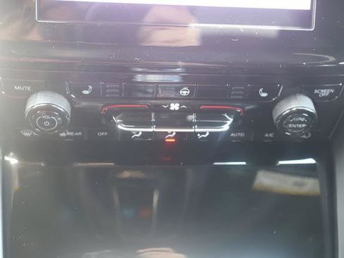 New 2026 Jeep Grand Cherokee L Laredo AWD/4WD image 25