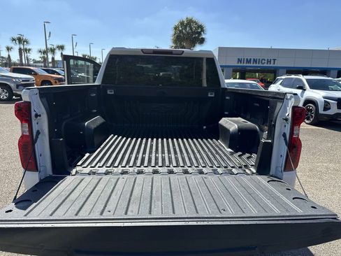 Used 2023 Chevrolet Silverado 1500 LT image 30
