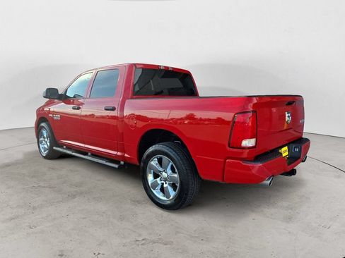 Used 2017 RAM 1500 Express AWD/4WD image 11