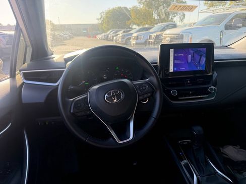 Used 2023 Toyota Corolla SE w/ Carpet Mat Package (TMS) FWD image 5