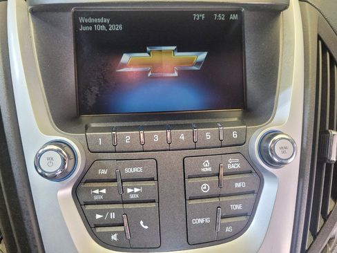 Used 2016 Chevrolet Equinox LS FWD image 25