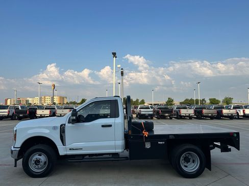 New 2025 Ford F350 XL w/ XL Chrome Package AWD/4WD image 8