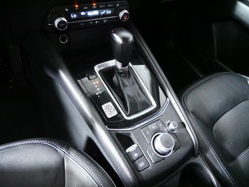 Used 2025 MAZDA CX-5 AWD 2.5 S w/ Preferred Package image 24