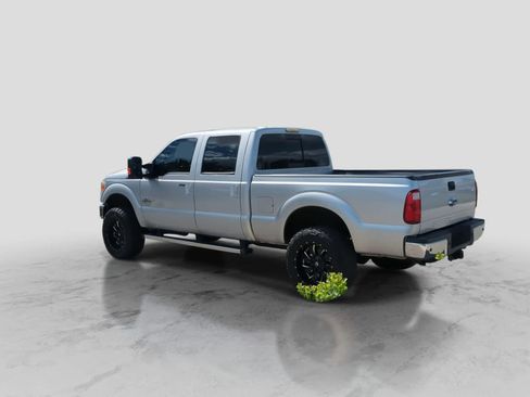 Used 2015 Ford F350 Lariat w/ Lariat Ultimate Package AWD/4WD image 6
