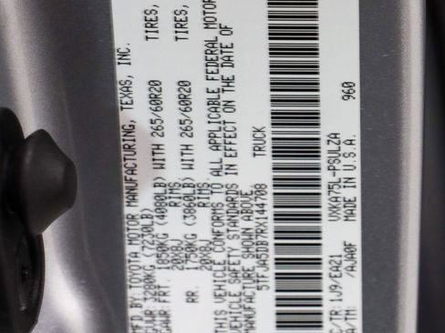 Used 2024 Toyota Tundra Limited image 31