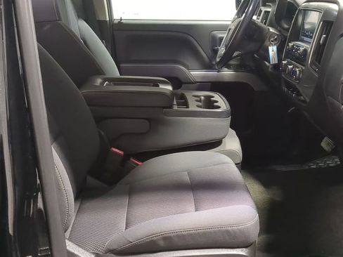 Used 2018 Chevrolet Silverado 1500 LT w/ All Star Edition image 35