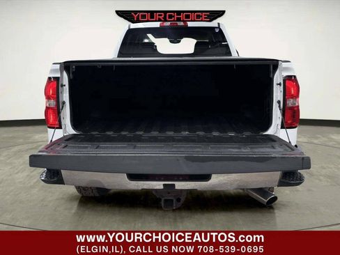 Used 2017 GMC Sierra 2500 SLE w/ HD SLE Preferred Plus Package AWD/4WD image 5