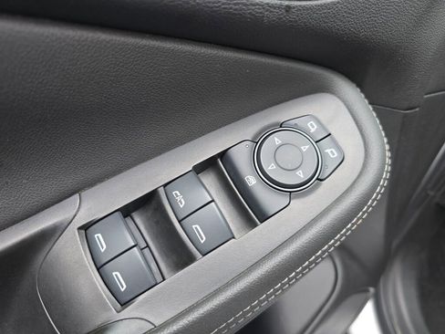 Used 2024 Buick Encore GX Sport Touring image 19