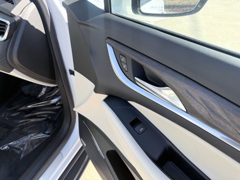 Used 2024 Buick Enclave Avenir w/ LPO, Hit The Road Package image 57