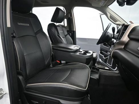 Used 2024 RAM 2500 Laramie AWD/4WD image 22