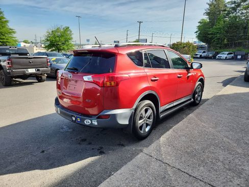 Used 2015 Toyota RAV4 XLE FWD image 5