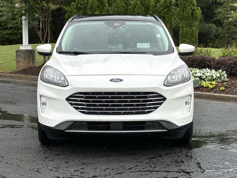 Used 2022 Ford Escape Titanium w/ Titanium Elite Package FWD image 3