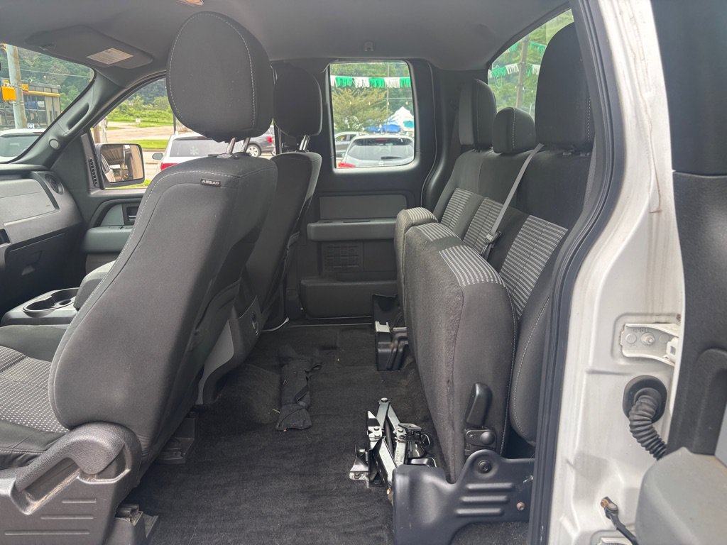 Used 2014 Ford F150 STX w/ Equipment Group 201A Mid AWD/4WD image 10
