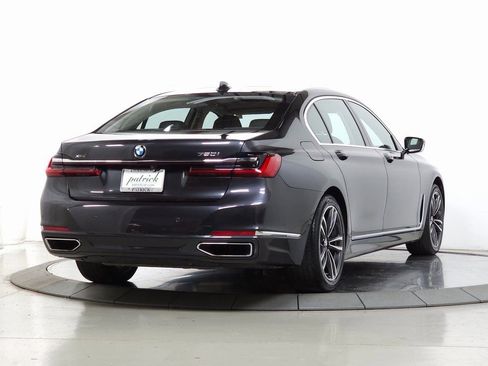 Used 2020 BMW 750i xDrive image 13