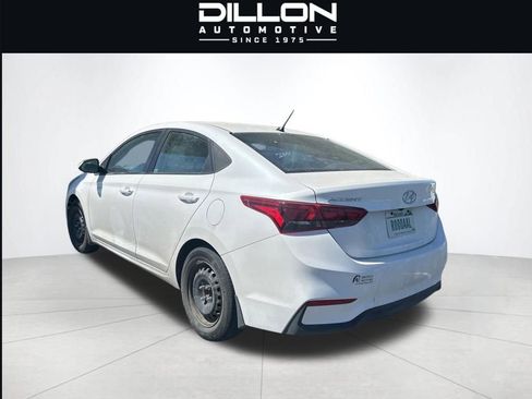 Used 2019 Hyundai Accent SE FWD image 3