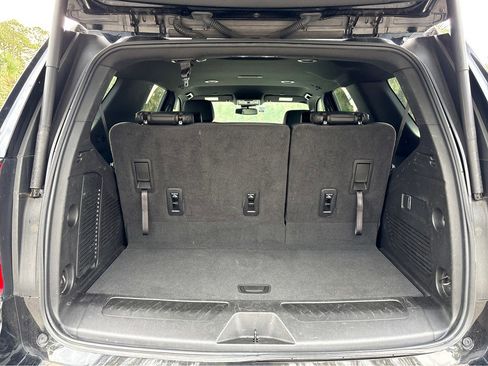 Used 2023 Chevrolet Tahoe LT image 28