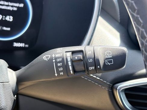 Used 2023 Hyundai Santa Fe SEL Premium AWD/4WD image 17