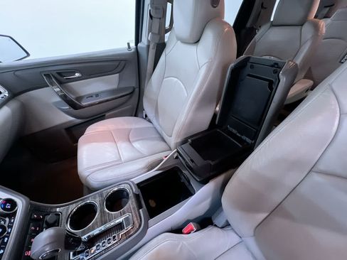 Used 2016 GMC Acadia SLT FWD image 29