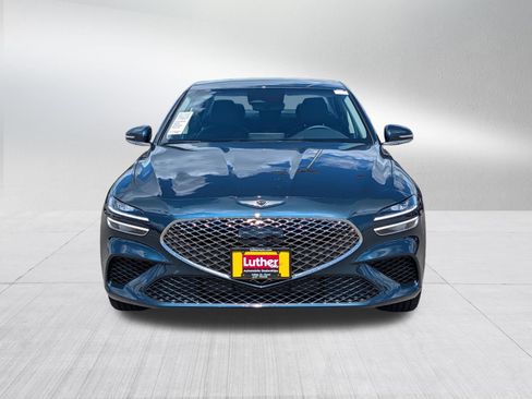 Used 2024 Genesis G70 2.5T AWD/4WD image 2