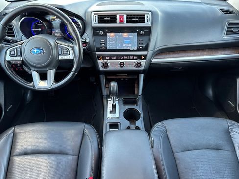 Used 2016 Subaru Outback 2.5i Limited image 10