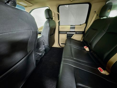 Used 2017 Ford F150 XLT w/ Equipment Group 302A Luxury image 22