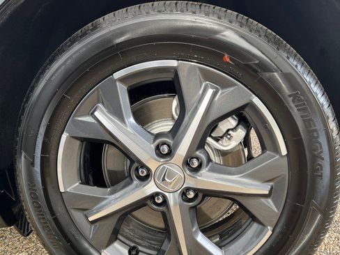 Used 2024 Honda HR-V EX-L image 31