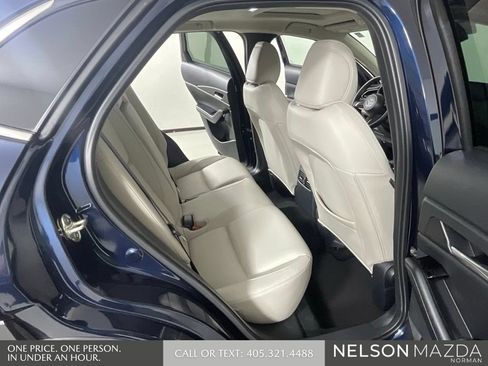 Used 2025 MAZDA CX-30 AWD 2.5 S w/ Preferred Package image 15