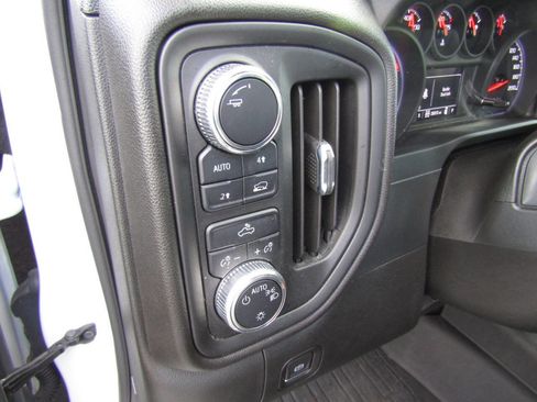 Used 2024 GMC Sierra 1500 Pro w/ Graphite Edition image 22
