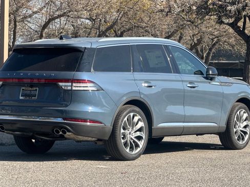 New 2026 Lincoln Aviator Reserve AWD/4WD image 5