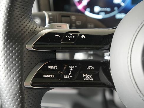 Certified 2025 Mercedes-Benz G 550 image 21