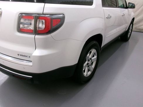 Used 2016 GMC Acadia SLE AWD/4WD image 8