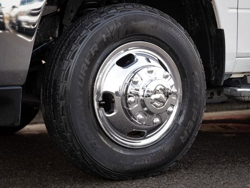 Used 2024 RAM 3500 Big Horn image 11