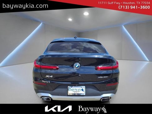 Used 2025 BMW X4 xDrive30i w/ Premium Package AWD/4WD image 6