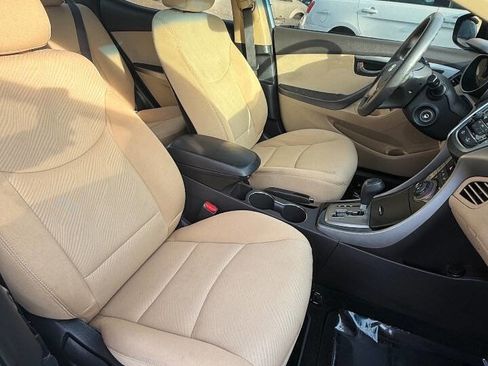 Used 2013 Hyundai Elantra GLS w/ Preferred Pkg image 14