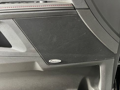 Used 2011 Chevrolet Equinox LT w/ All-Star Package image 21