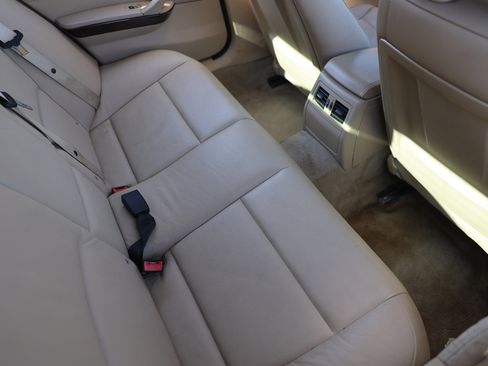 Used 2011 BMW 328i Sedan image 12