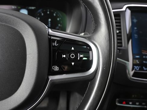 Used 2018 Volvo XC90 T5 Momentum w/ Convenience Package AWD/4WD image 34