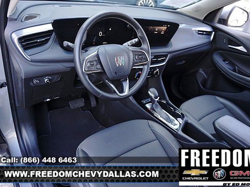 Certified 2025 Buick Encore GX Preferred FWD image 6
