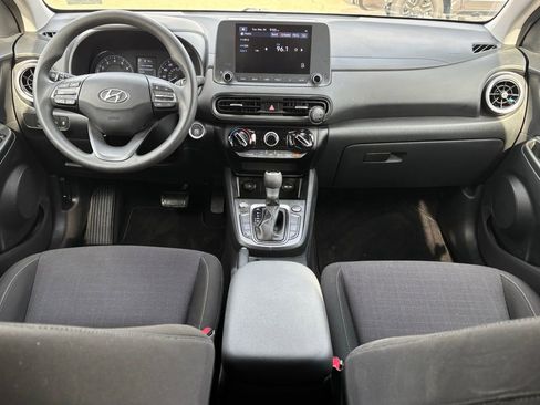 Used 2023 Hyundai Kona SEL FWD image 9