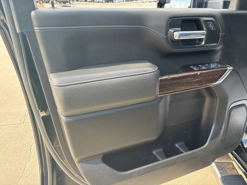 Used 2022 GMC Sierra 3500 SLE w/ SLE Convenience Package image 19