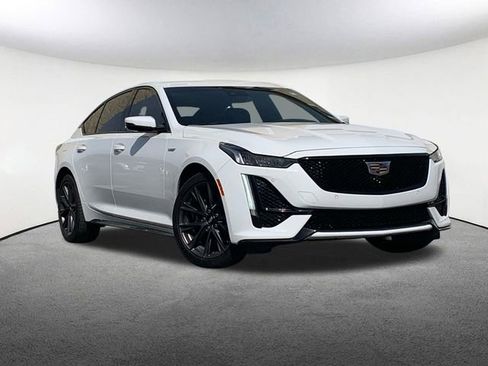 Used 2024 Cadillac CT5 V image 2