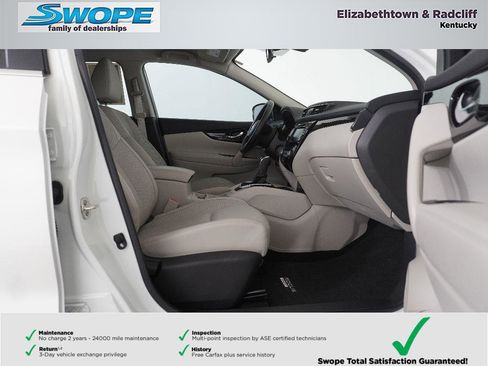 Used 2022 Nissan Rogue Sport SL AWD/4WD image 11