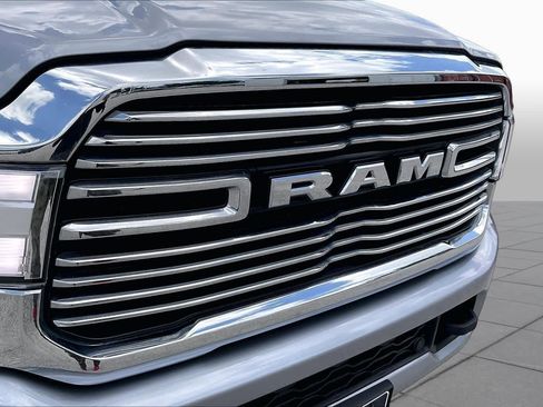 Used 2024 RAM 2500 Laramie w/ Safety Group AWD/4WD image 28