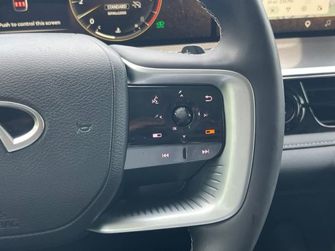Used 2025 INFINITI QX80 Luxe RWD image 33