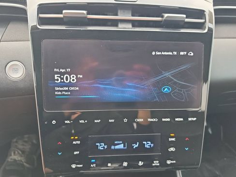 Certified 2023 Hyundai Tucson Limited AWD/4WD image 20