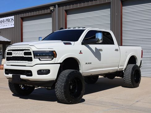 Used 2022 RAM 2500 Laramie image 8