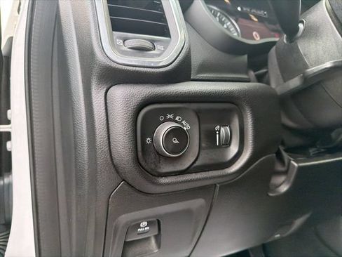 Used 2024 RAM 1500 Laramie AWD/4WD image 29