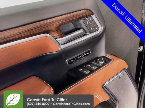 Used 2025 GMC Sierra 1500 Denali Ultimate AWD/4WD image 12